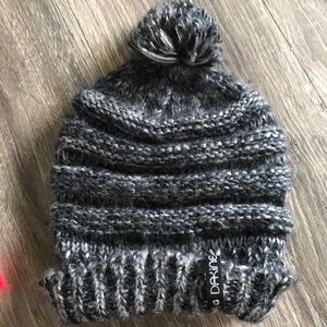 Dakine beanie